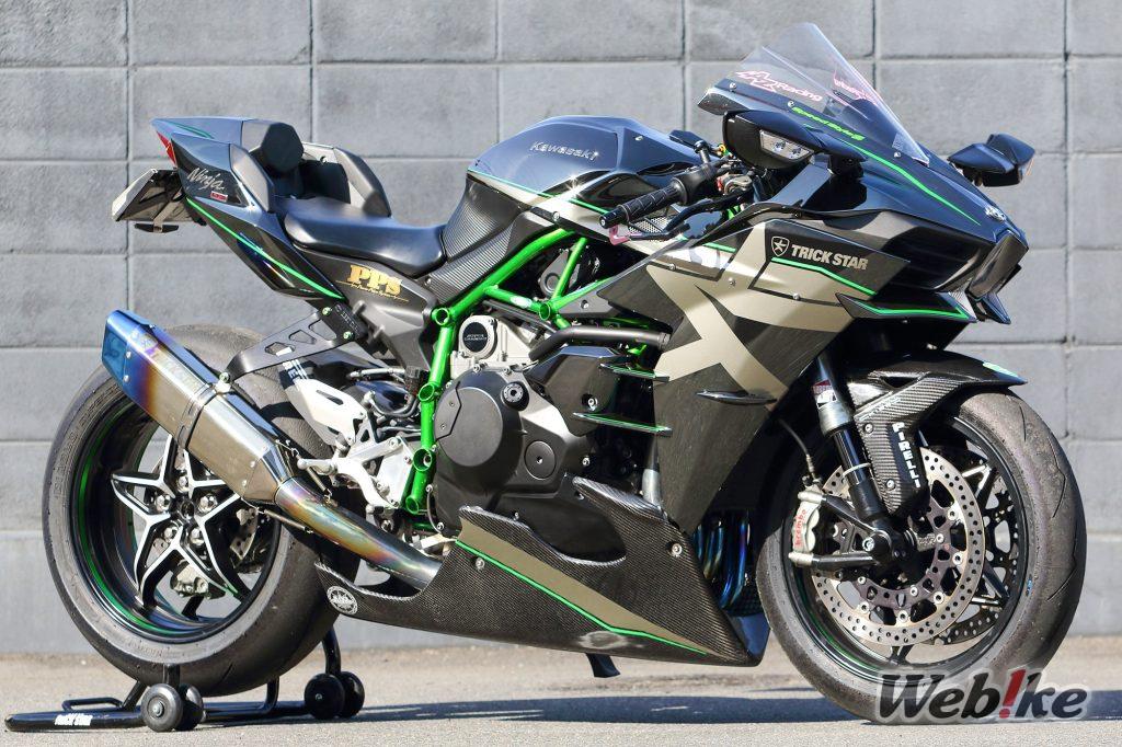 La machine à monstres hurle sur la piste : Ninja H2 Custom