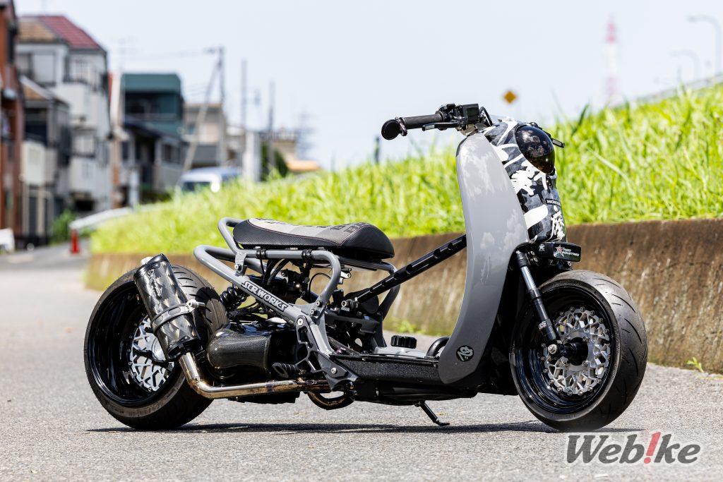 Le « Metruck » Spec : Honda ZOOMER Custom par SCR_WORKS