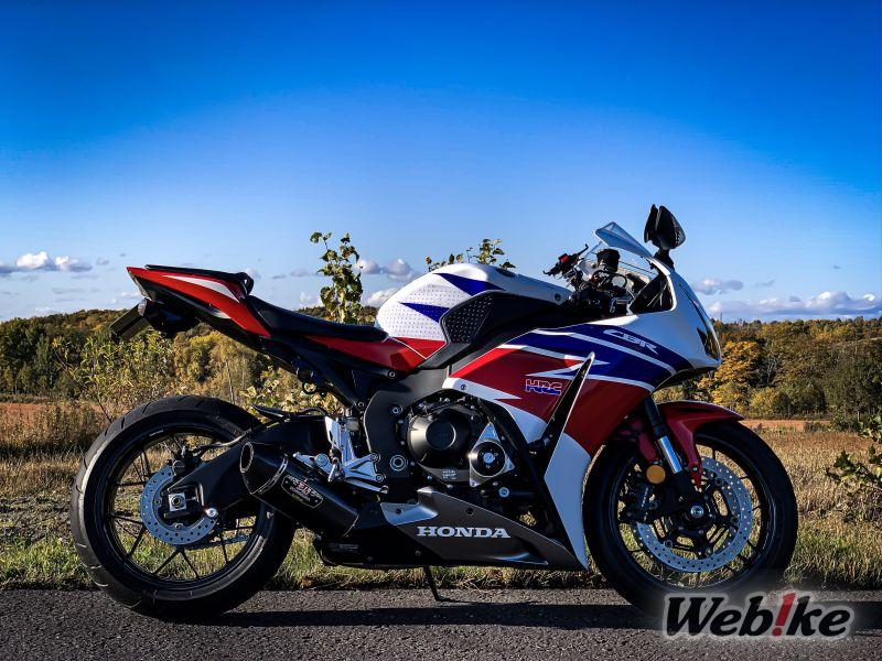 Rouler avec style : HONDA CBR1000RR Custom