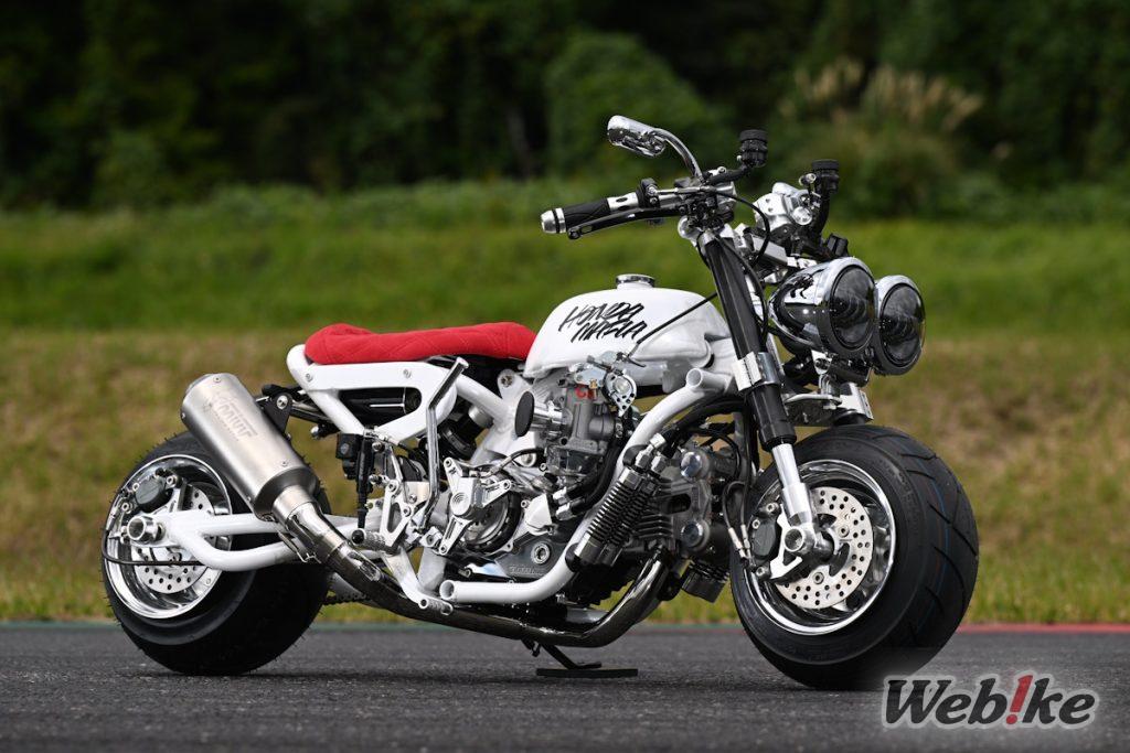 Zoom sur la deuxième place : HONDA MONKEY Custom par Chama Works