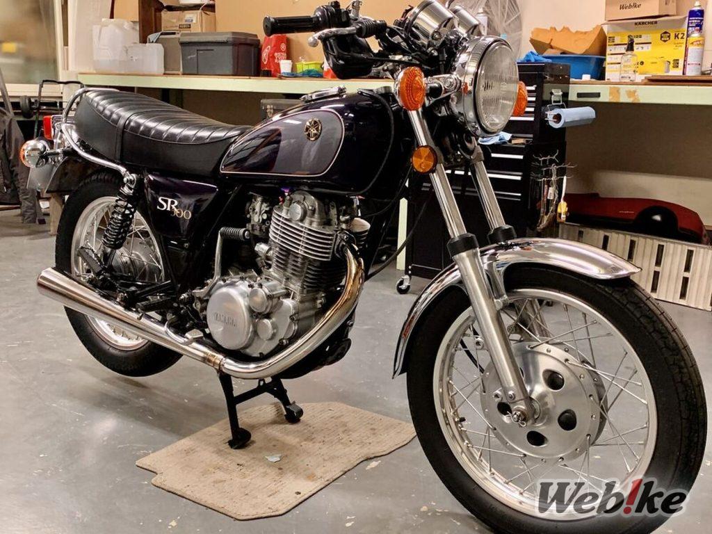 Simplicité sophistiquée : YAMAHA SR500 Custom