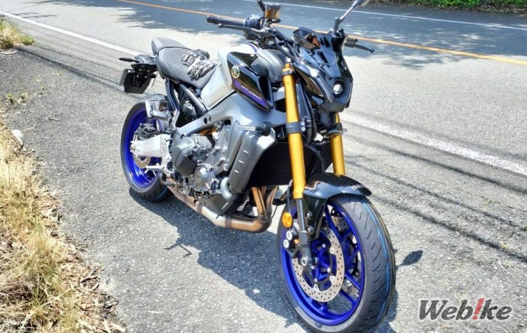 La confiance sur la route : YAMAHA MT-09 (FZ-09) Custom
